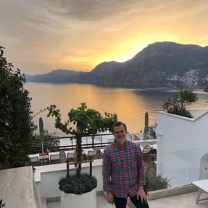 Meet your Posher, John